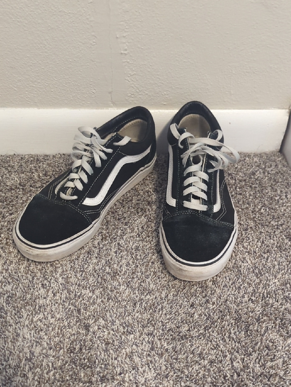 Vans Black and White Old Skool Low-Top Skate Sneakers